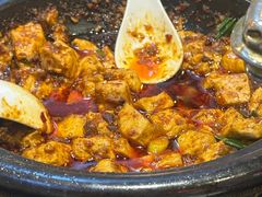 -万重锦·人文川菜馆(骡马市店)