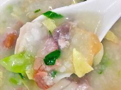 艇仔粥-穗银肠粉店(东川路店)