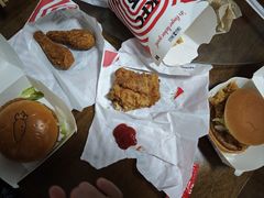 -肯德基(成山路地铁站店)