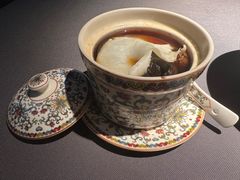 黑蒜老鸡炖花胶公肚-御膳汤品(猎人坊店)