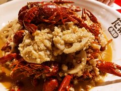 -龙巢盱眙龙虾·牛蛙·烧烤宵夜(八卦岭店)