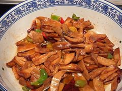 -筠咖啡西餐厅(上海国展宝龙丽筠酒店)