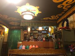-嘎咓讓咘藏餐厅(团结新村店)