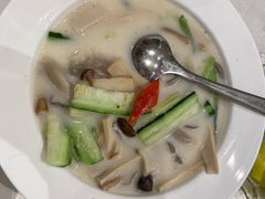 -品泉餐厅·大盆鱼·走地鸡