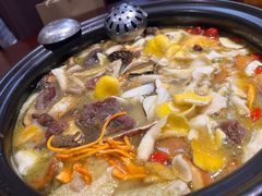 -菌之家·专业纯野生菌火锅·特色炒菌
