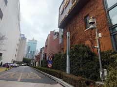 -功德林(南京西路店)