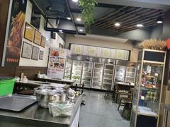 -牛华绿缘麻辣烫(牛华总店)