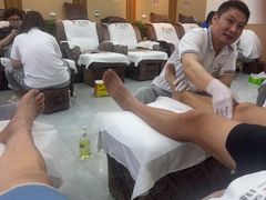 -郑远元专业修脚房(南坪万达店)