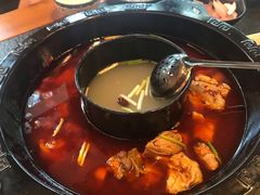 -重庆烧鸡公火锅(簋街店)