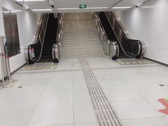 -靖江路(地铁站)