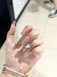 -艾珂·美甲美睫