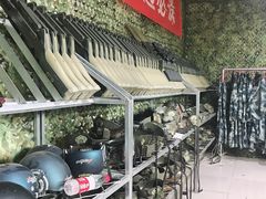 -亲兄弟真人CS团建拓展基地