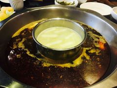 -鱼豆吉·豆浆鱼火锅(荆州万达店)