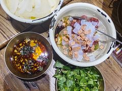 -成都你六姐·牛肉冒菜(城市集市合生汇店)