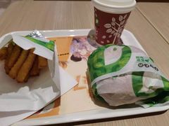 -德克士(中心医院店)