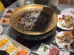 -山焱·炭火自助烤肉(周浦万达店)
