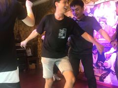 -维吾尔餐厅(宜山路店)