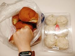 咸白脱小球-白玉兰食品(汇联商厦店)