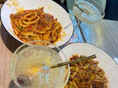 -壹粉屋新疆炒米粉(建外SOHO东区店)