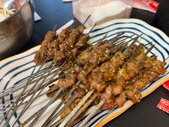-许哥东北烧烤·铁丳烤串·宫后夹肉(繁花中心店)