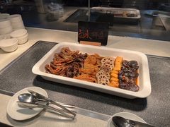 -顺德联塑万怡酒店·万荟轩自助餐厅