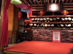 -老滇山寨•云南特色菜•地方菜•民族风情歌舞表演(金碧店)