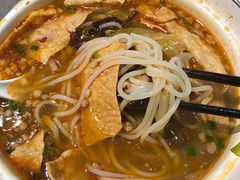 -丽丽三鲜螺蛳粉(田林路店)