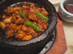 石锅杭椒牛蛙-桂满陇天书(南京德基旗舰店)