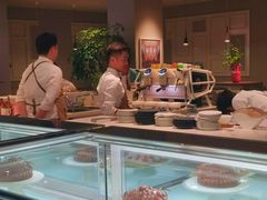 -潮一不贰·法式甜品·生日蛋糕·西式简餐(外滩店)