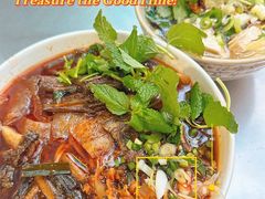 -铭记嘎洒生态鳝鱼(迎春街店)