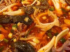 -三顾冒菜·麻辣烫(万达店)