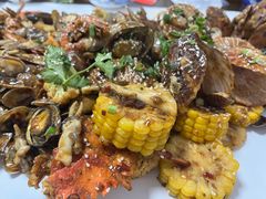 海鲜小咖-1910老鲁味海鲜·戳子肉·青岛菜(金沙滩店)