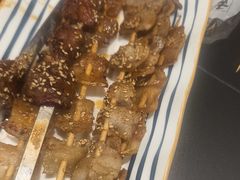 -许哥东北烧烤·铁丳烤串·宫后夹肉(繁花中心店)