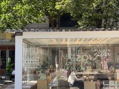 -HUGS coffee(东区店)