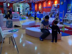 -美吉姆国际儿童发展中心(世茂中心)