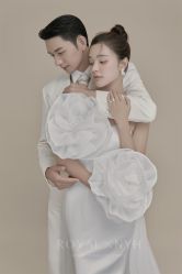 点击看大图 -挪娅婚纱摄影皇家会所