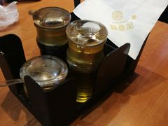 -粶鼎记米线(凯德MALL店)