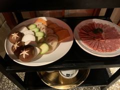 -嘿嘟嘟·肋条烧肉放题(爱融荟城店)