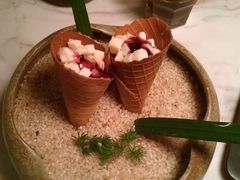 甜筒沙拉-桂满陇·蟹黄小笼汤包(中山公园店)