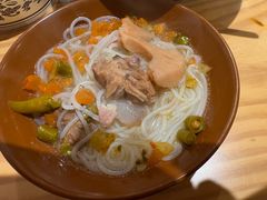 -燕子煨汤(山海关路店)