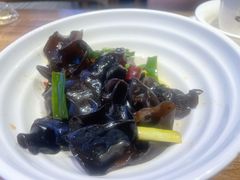 养生小木耳-老佛爷蛙锅•鲜蛙煲(麦凯乐店)