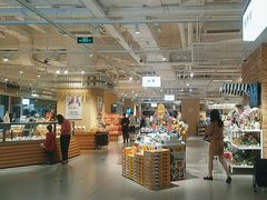 -七鲜超市(瑞虹天地太阳宫店)