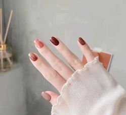 -H12 STAR日式美甲美睫专门店