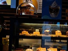 面包甜点陈列柜-麦当劳(番禺易发商业街店)