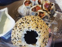 黑洋酥大麻团-白玉兰食品(汇联商厦店)