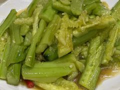 -尕有炕锅烤羊肉