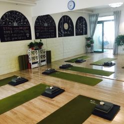 -瑜舍瑜伽连锁教室