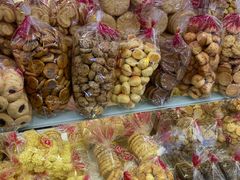 -红房子西点(汇联商厦天钥桥路店)