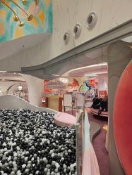 -奈尔宝·国风主题儿童乐园·亲子餐厅(豫园商城店)