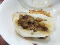 包子(三个一份)-一家人面馆(欧式街)
